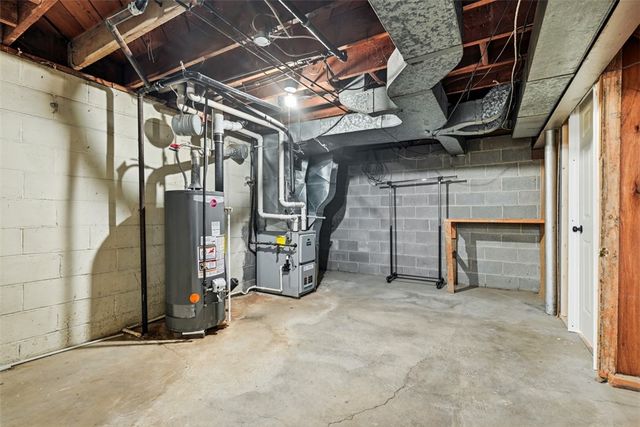 105 Columbia Dr, Canonsburg, PA 15317