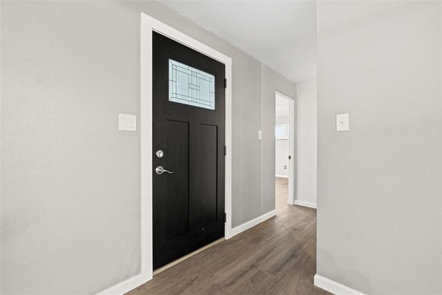 105 Columbia Dr, Canonsburg, PA 15317