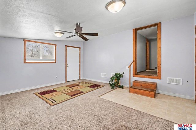 57 Carter Lake Club, Council Bluffs, IA 51501