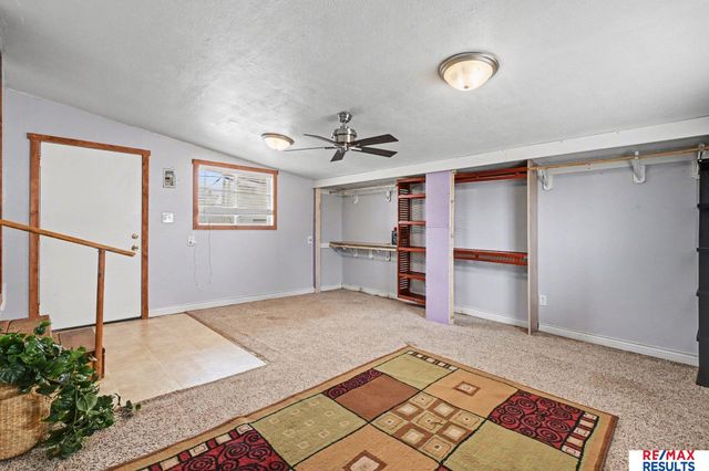 57 Carter Lake Club, Council Bluffs, IA 51501