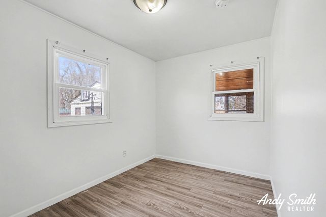 805 Sunnock Avenue, Kalamazoo City, MI 49001