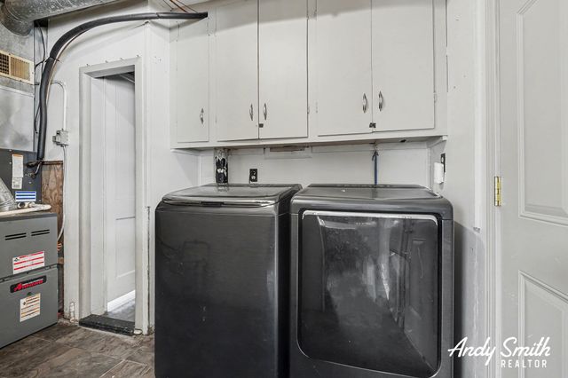 805 Sunnock Avenue, Kalamazoo City, MI 49001