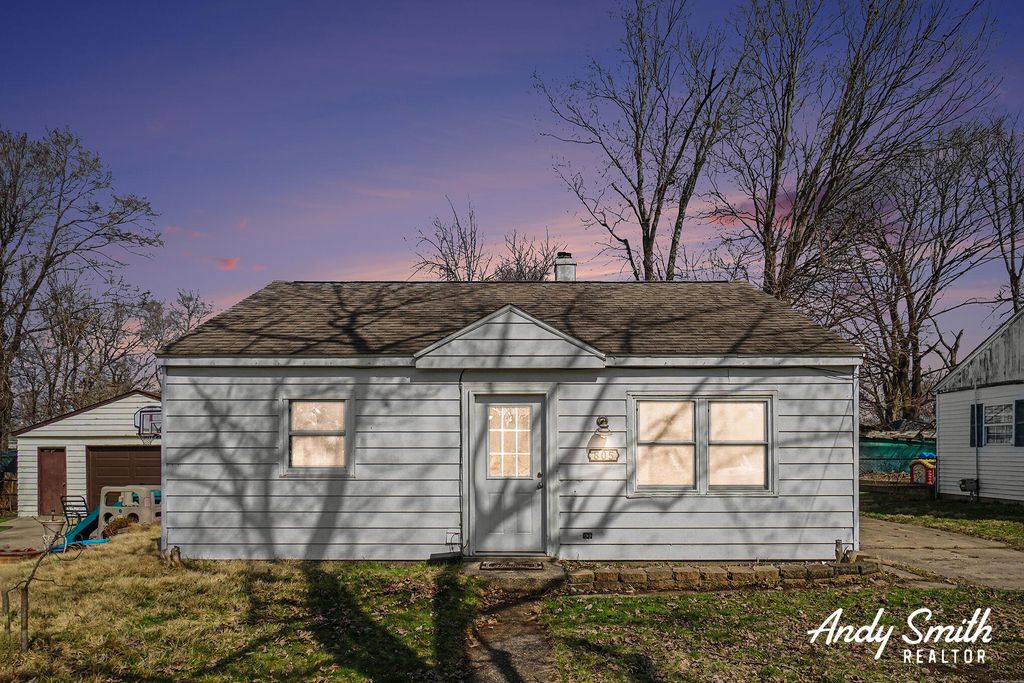 805 Sunnock Avenue, Kalamazoo City, MI 49001