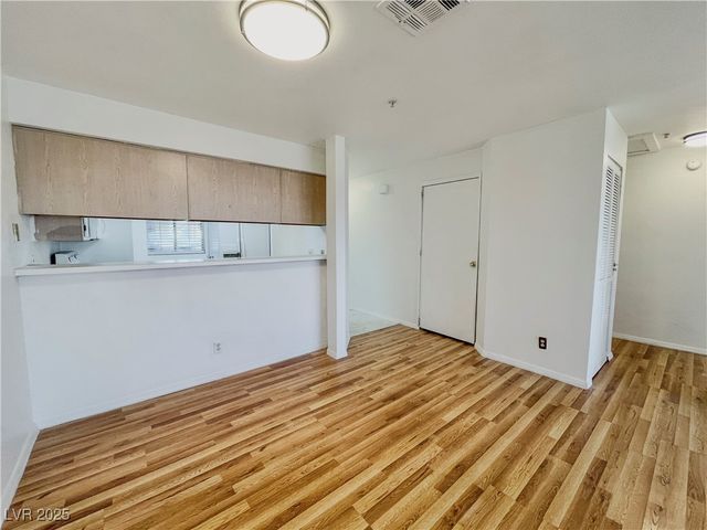 2044 Mesquite Lane 202, Laughlin, NV 89029