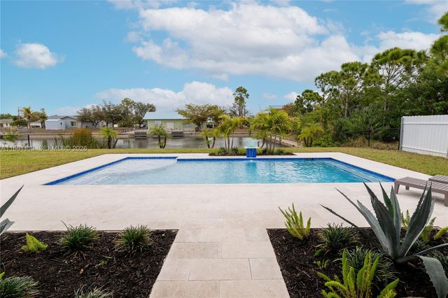 13 SW 21st Street, Cape Coral, FL 33991