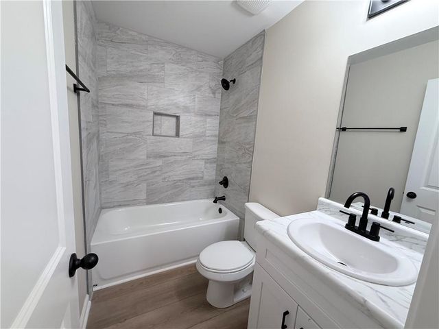 1223 Kathy NE Court, Conyers, GA 30012