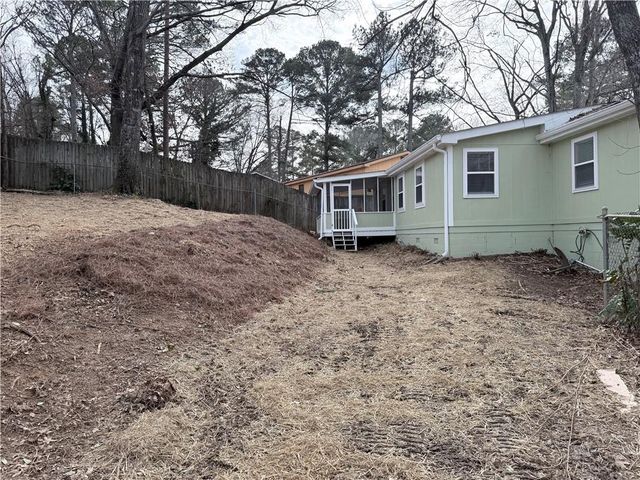 1223 Kathy NE Court, Conyers, GA 30012