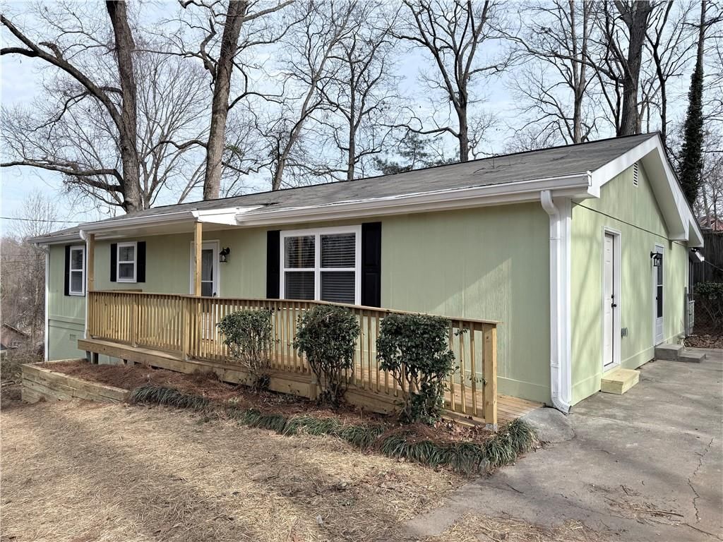 1223 Kathy NE Court, Conyers, GA 30012