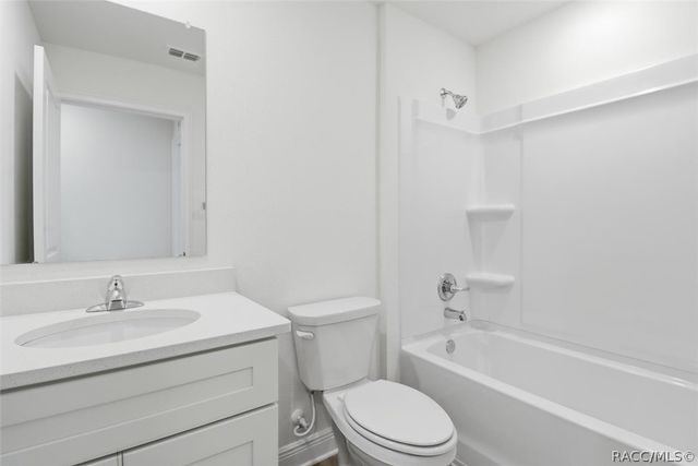 1818 W Lorraine Drive, Dunnellon, FL 34434