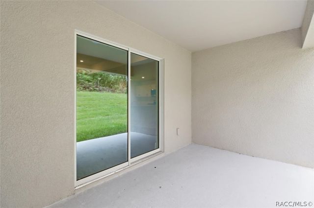 1818 W Lorraine Drive, Dunnellon, FL 34434