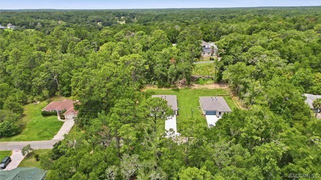 1818 W Lorraine Drive, Dunnellon, FL 34434
