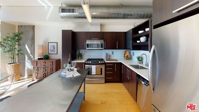 1100 S Hope Street 810, Los Angeles, CA 90015