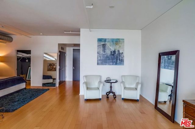 1100 S Hope Street 810, Los Angeles, CA 90015