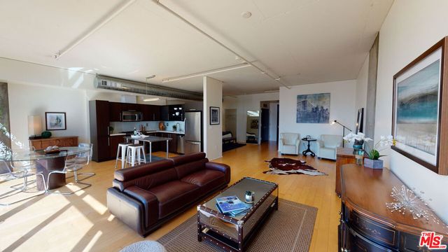 1100 S Hope Street 810, Los Angeles, CA 90015