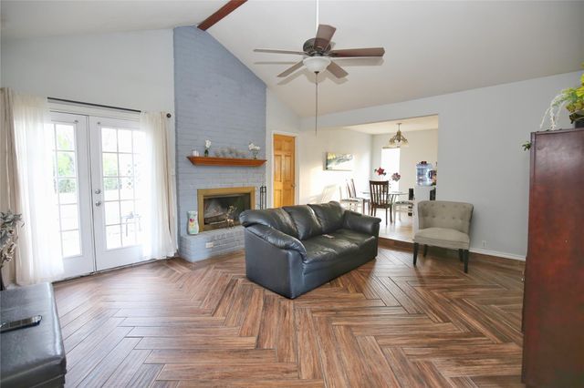 204 Deerfield Park DR, Cedar Park, TX 78613