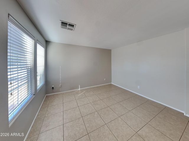 938 E KELSI Avenue, San Tan Valley, AZ 85140