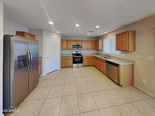 938 E KELSI Avenue, San Tan Valley, AZ 85140