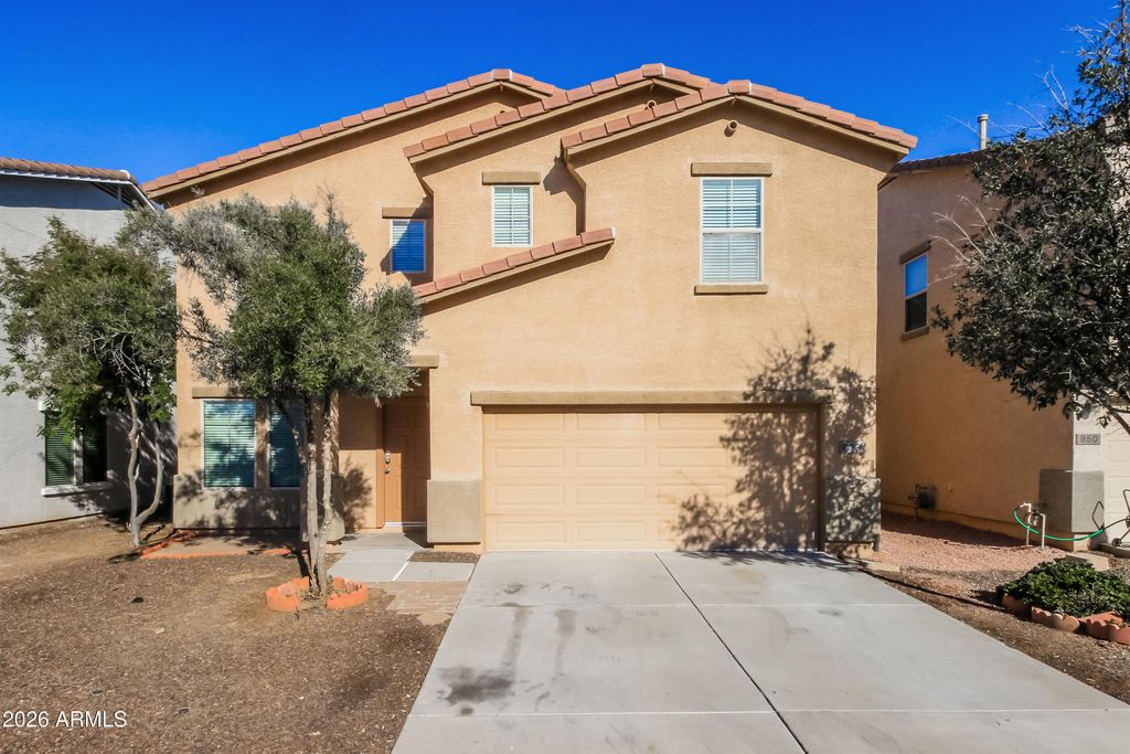 938 E KELSI Avenue, San Tan Valley, AZ 85140