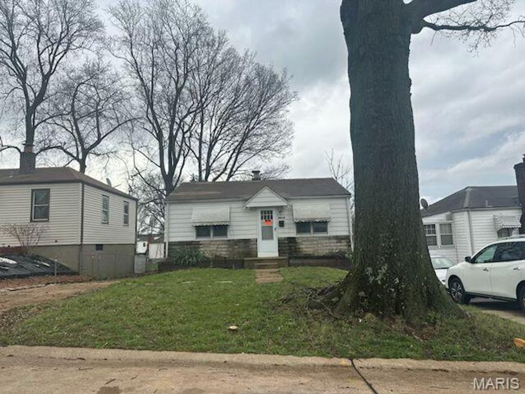 5614 Leverette Avenue, Jennings, MO 63136