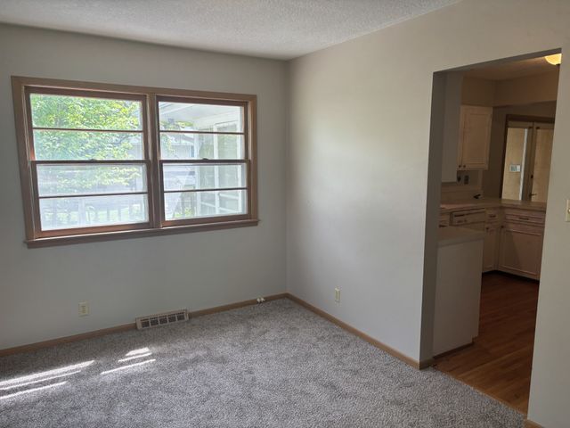 3924 Aspen Drive, West Des Moines, IA 50265