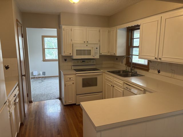 3924 Aspen Drive, West Des Moines, IA 50265