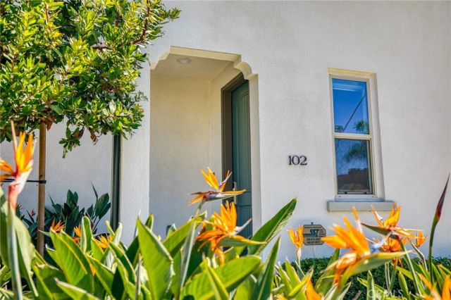 17540 Cameron Lane 102, Huntington Beach, CA 92647