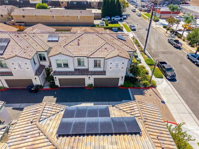 17540 Cameron Lane 102, Huntington Beach, CA 92647