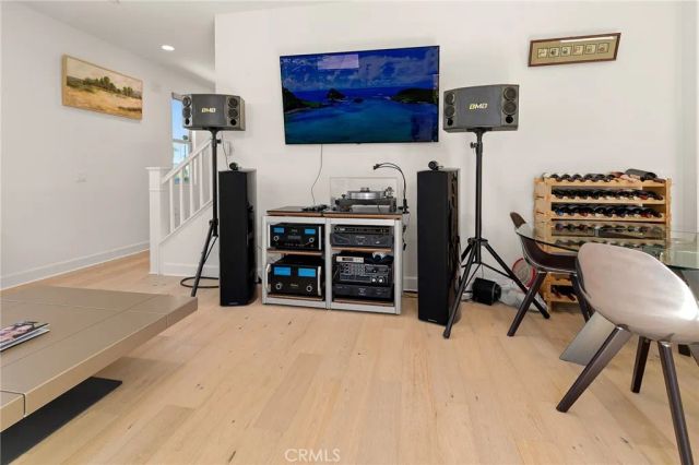 17540 Cameron Lane 102, Huntington Beach, CA 92647