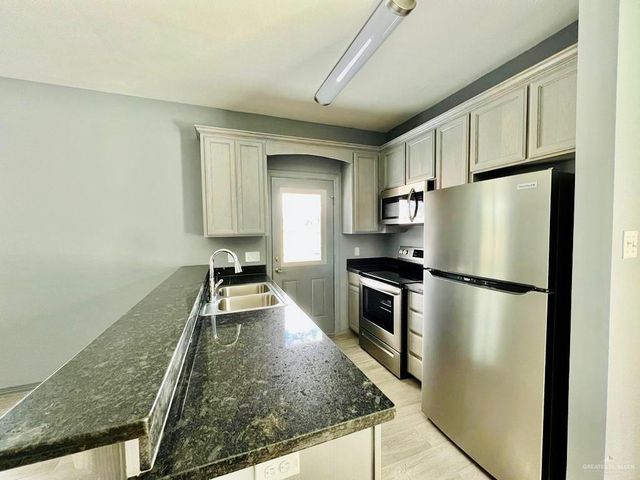 1702 Nassau Street, Edinburg, TX 78541