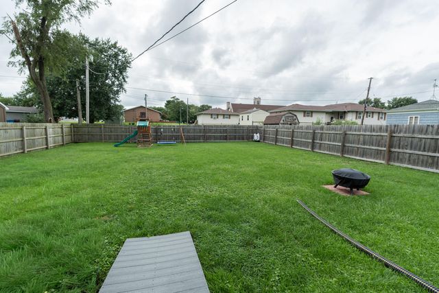 116 Maple Street, Lowell, IN 46356