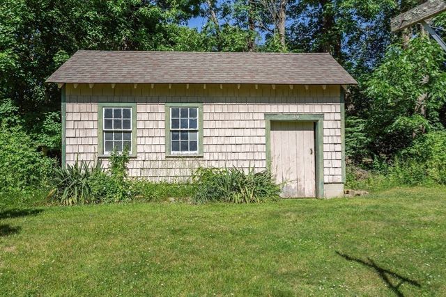1153 West Elm Street Ext, Brockton, MA 02301