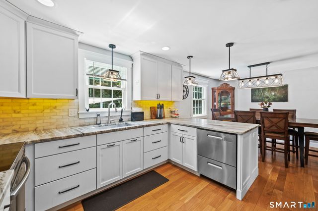 18 Wapping Wood Road, Ellington, CT 06029