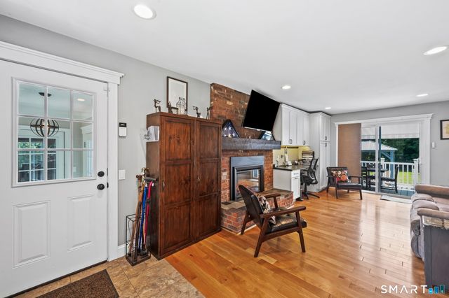 18 Wapping Wood Road, Ellington, CT 06029