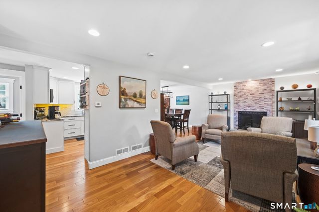 18 Wapping Wood Road, Ellington, CT 06029