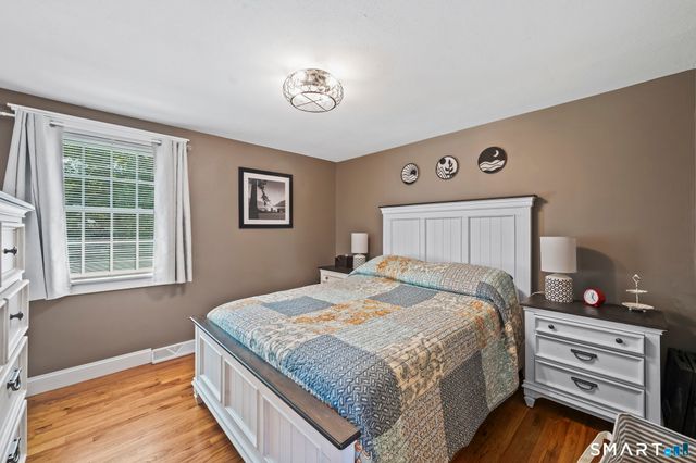 18 Wapping Wood Road, Ellington, CT 06029