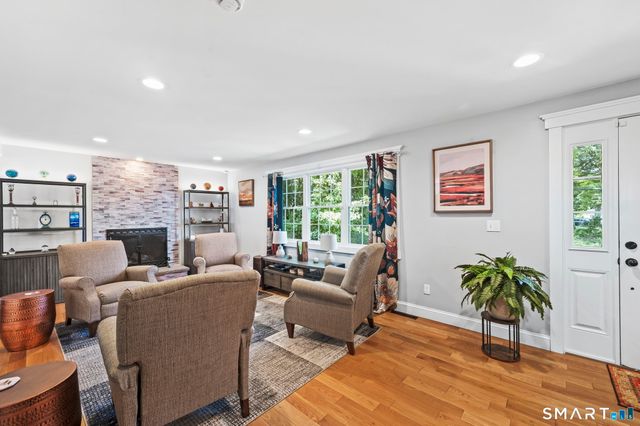 18 Wapping Wood Road, Ellington, CT 06029