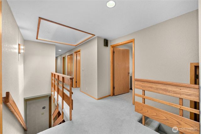 208 Hawthorn Road, Bellingham, WA 98225
