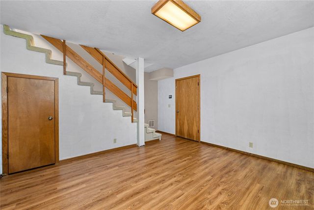 208 Hawthorn Road, Bellingham, WA 98225