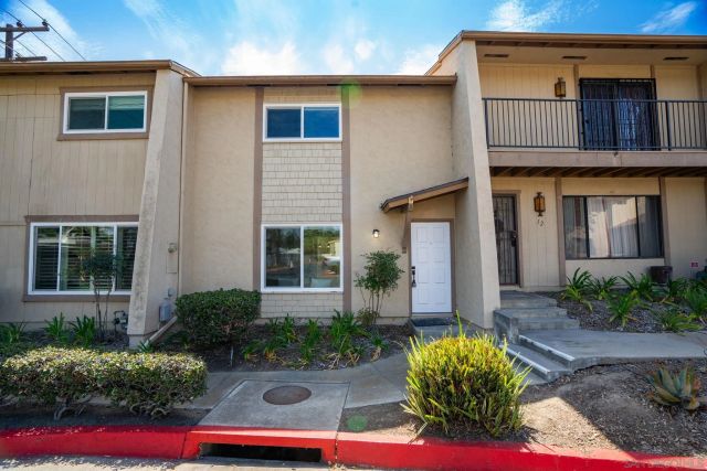 5800 Lake Murray Blvd 11, La Mesa, CA 91942
