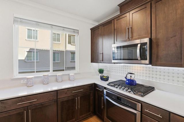 17985 Cantabria Lane, Morgan Hill, CA 95037