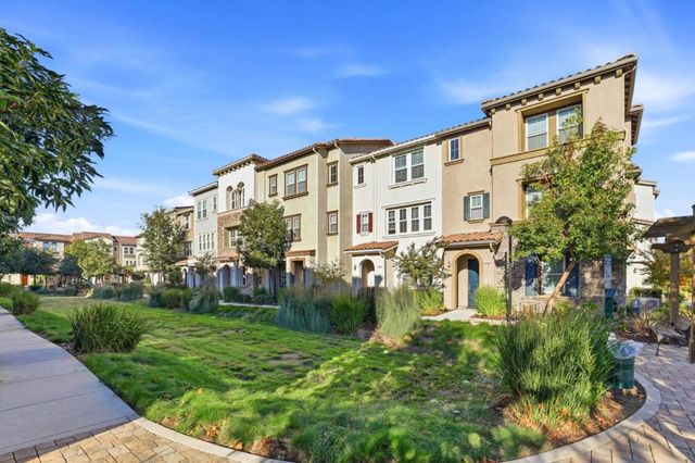 17985 Cantabria Lane, Morgan Hill, CA 95037