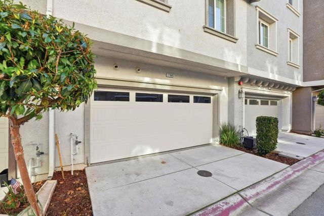 17985 Cantabria Lane, Morgan Hill, CA 95037