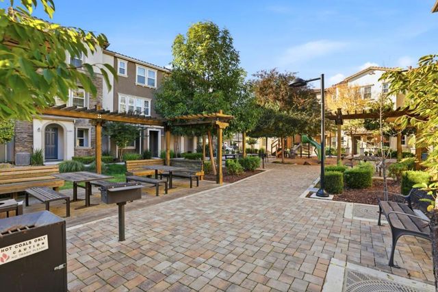 17985 Cantabria Lane, Morgan Hill, CA 95037