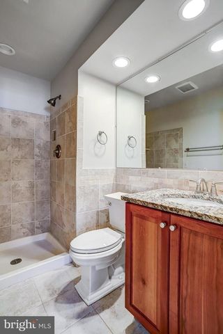 14508 FOUR CHIMNEY DR, Centreville, VA 20120