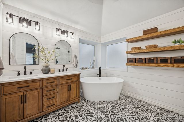 2801 Suzanne Drive, Rowlett, TX 75088