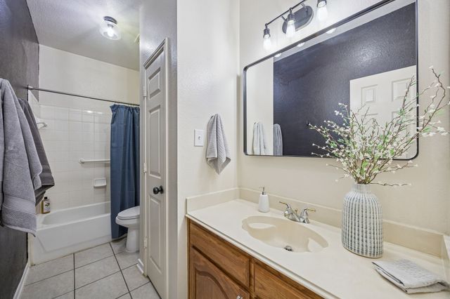 2801 Suzanne Drive, Rowlett, TX 75088