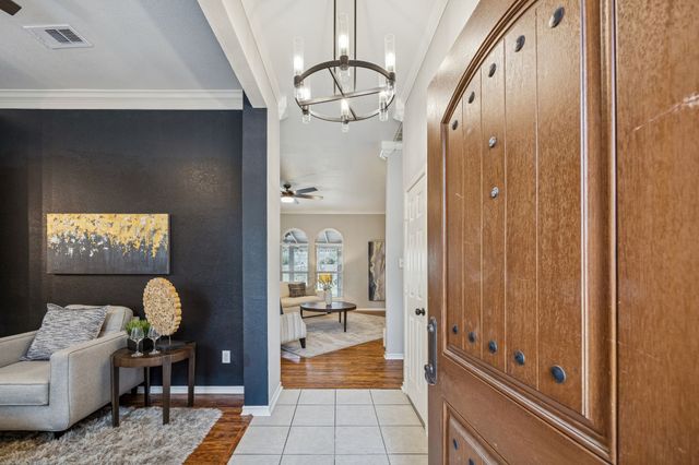 2801 Suzanne Drive, Rowlett, TX 75088