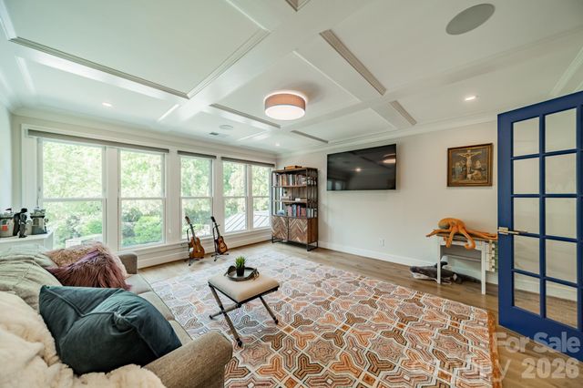 5400 Colony Road, Charlotte, NC 28226