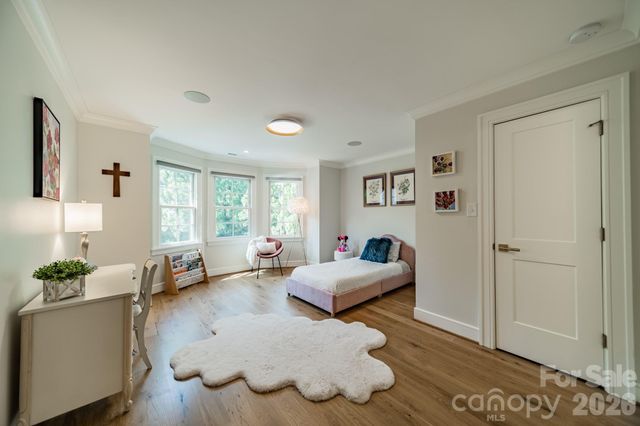 5400 Colony Road, Charlotte, NC 28226