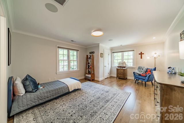 5400 Colony Road, Charlotte, NC 28226